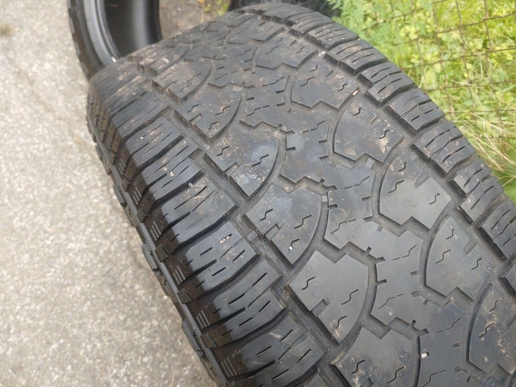 20 Inch Truck Tires 2 Tires for Sale in Columbus, OH OfferUp
