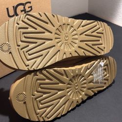 Ugg Tasman Slippers Women Size 6