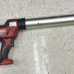Milwaukee M18 Cordless 20 oz. Caulk and Adhesive Gun