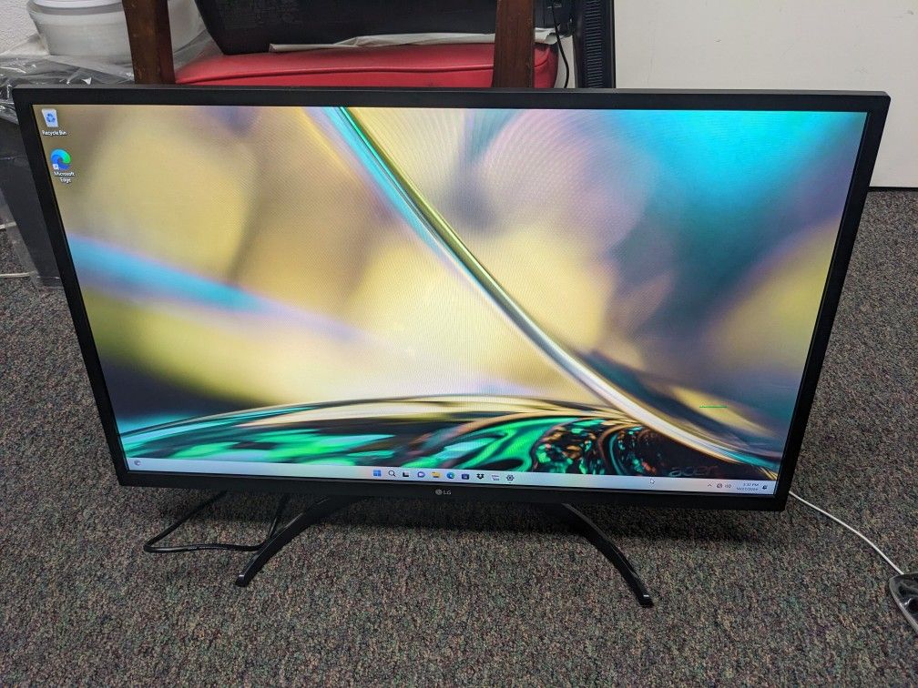 LG FHD 1080p 32" Computer Monitor 32ML600M-B IPS with HDR 10