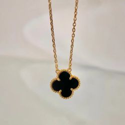 Gold Clover Necklace