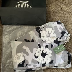 DENIM TEARS sweatpants (camo)