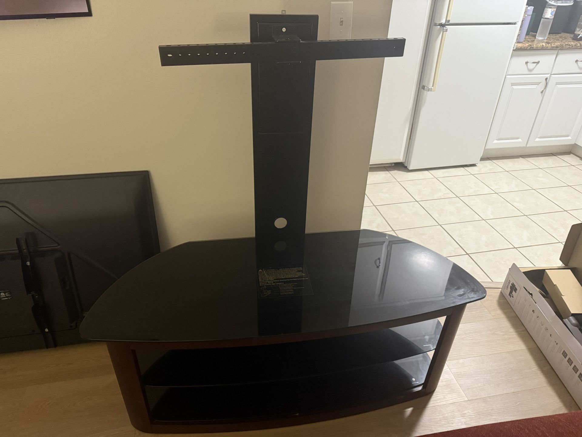 TV Mount And Table