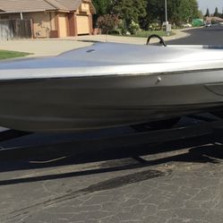 Tahiti Mini Day Cruiser Volvo Penta 