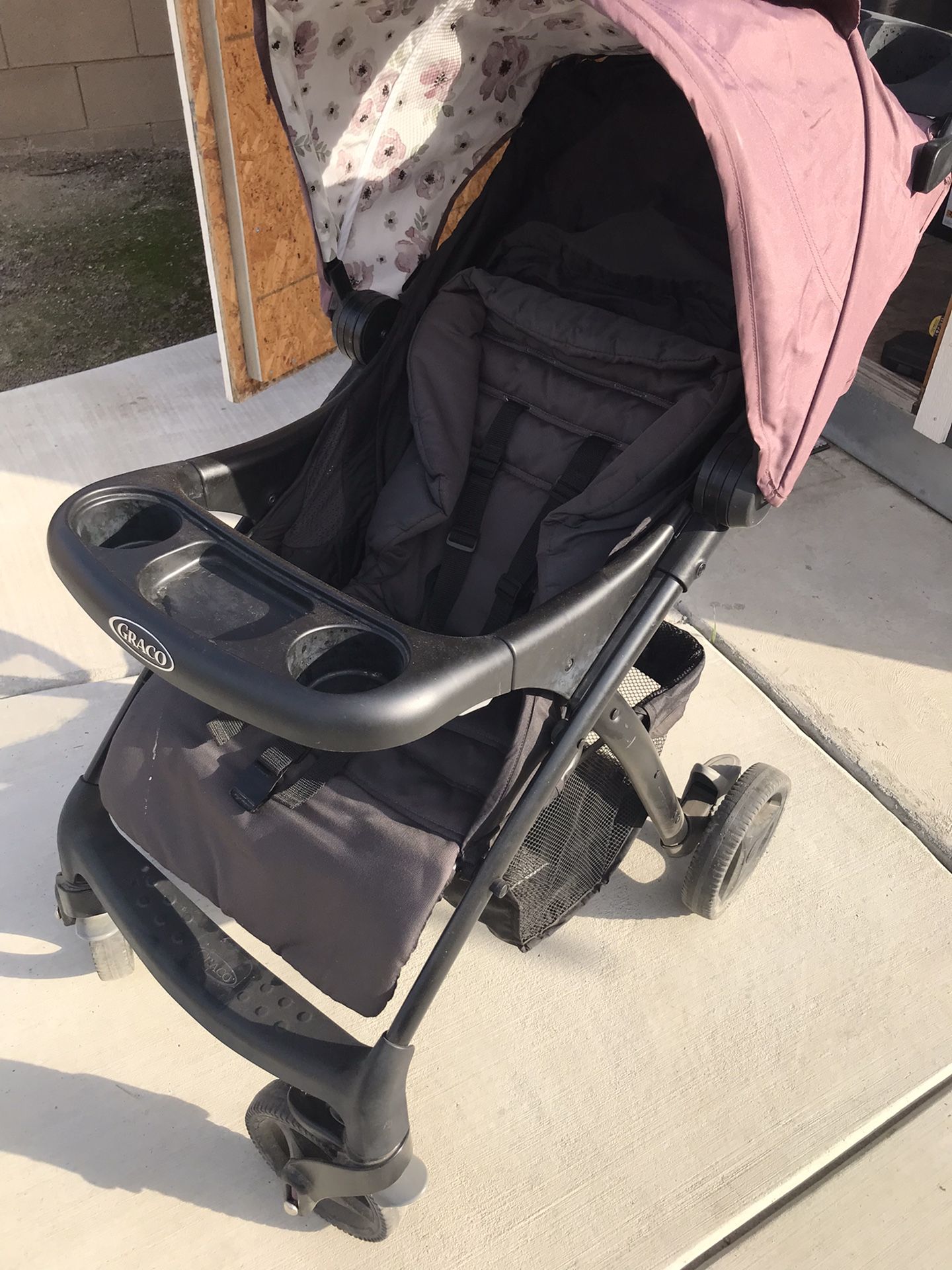 Baby Stroller Good Condition 