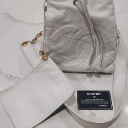 Vintage Chanel Bucket Bag 