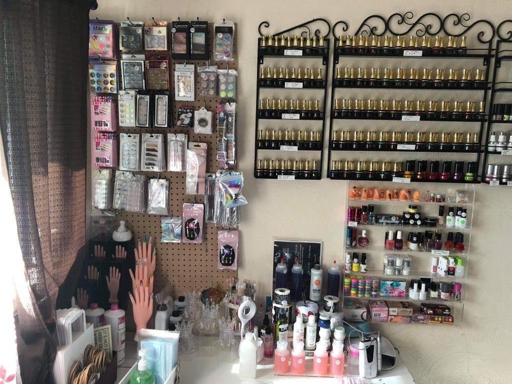 Nail Supplies 💅