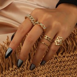 Gold Heart Ring Set