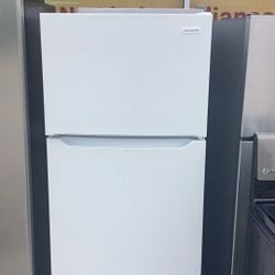 New Frigidaire Even Temp White Refrigerator 