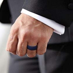 Silicone wedding bans