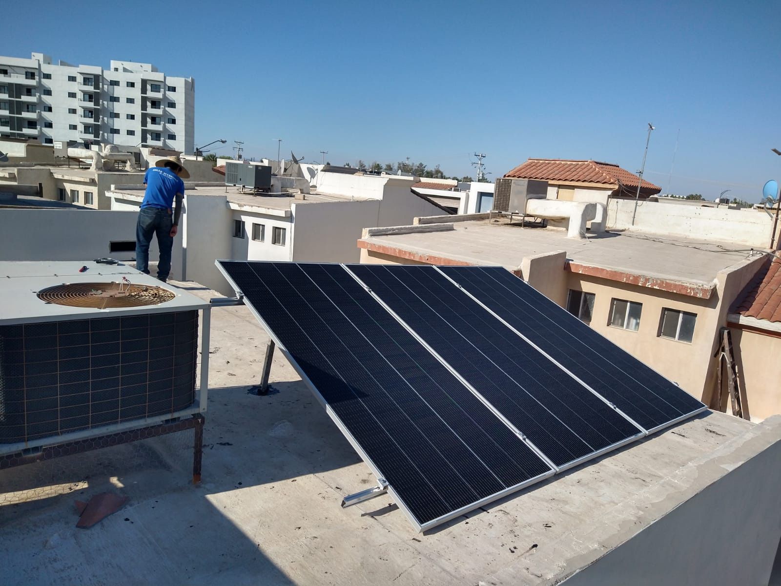 Insatalaciones De Paneles Solares En Tijuana, Rosarito, Tecate, Ensenada, Y Mexicali