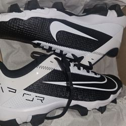 Brand New  Nike Vapor Edge Shark Size 5y $30