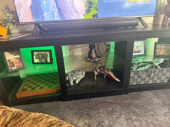 TV stand with adjustable lights