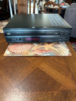 CARVER SD/A 390t vacuum tube reference CD changer.