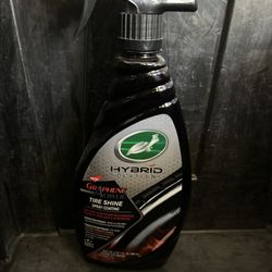 Turtle Wax Graphene Acrylic Tire Shine
