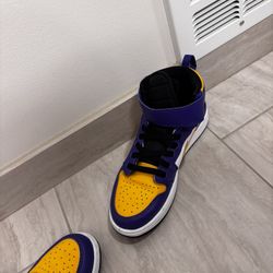 Jordan 1 mid Lakers