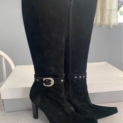 MUST SELL - Like New Charles David Black Suede Boots -