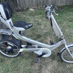 GIANT REVIVE DX recumbent bicycle 7 speed bike for Sale in Oceanside, NY -  OfferUp