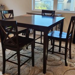 Wooden Dining Table And Chairs 