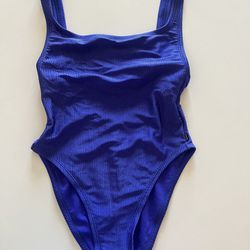 Reebok one piece swim suit - size small