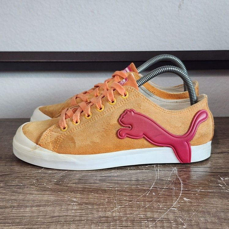 Puma Suede Stylish Women's Shoes Size 7.5