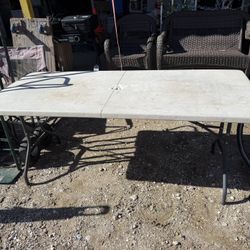 6 ft folding table 
