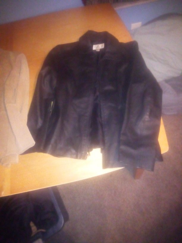 Worthington Genuine Black Leather Jacket Medium