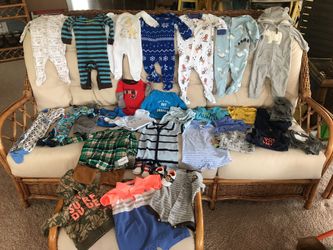 BOYS SIZE 6 MONTHS CLOTHING