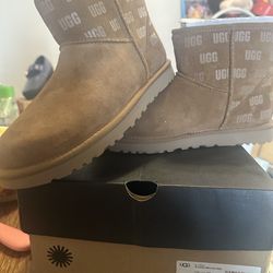 BRAND NEW UGG BOOTS