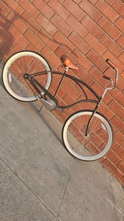 Six Three Zero 26 inch beach cruiser bike $150