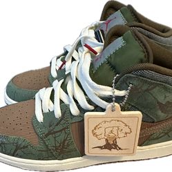 Air Jordan 1 Mid Treeline size 7
