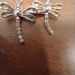 Dragon Fly Pin