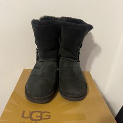Women’s UGG Boots 