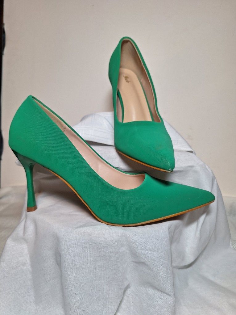 Shein Emerald Green Pointed Toe 3.5 inch Stilettos