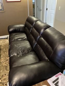 Couch.  1$