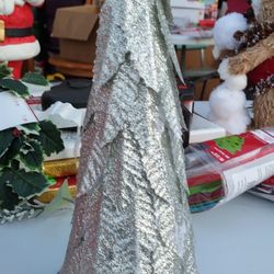 Christmas Tree Decor