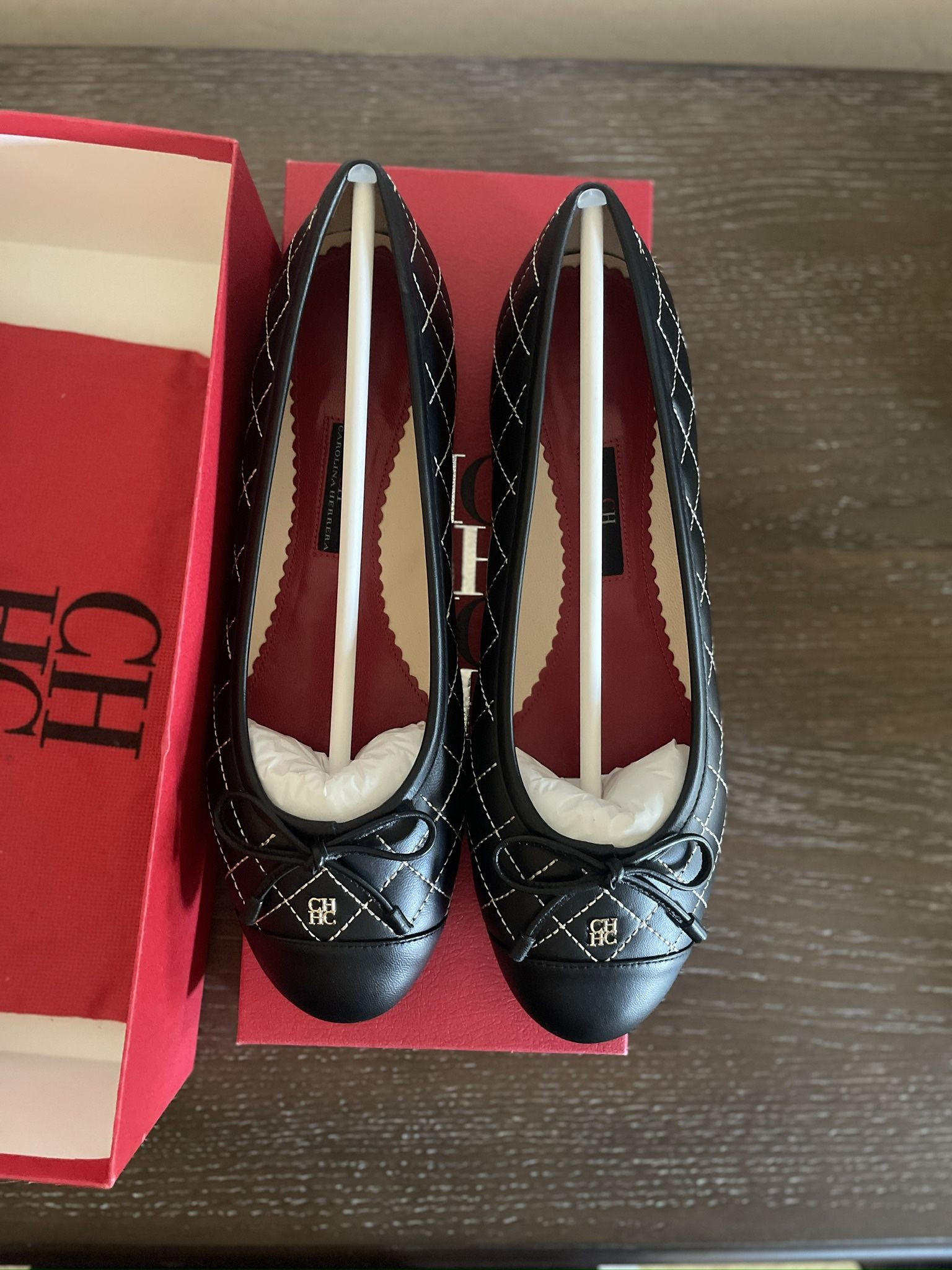 CH Carolina Herrera Ballet Flat..