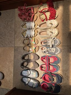 Girls shoes - Toddler Size 6
