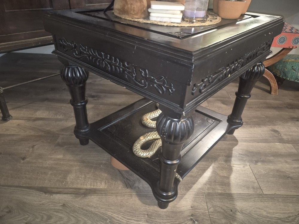 Table Black
