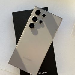 Samsung Galaxy S24 Ultra 