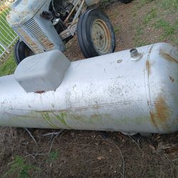Butane TANK, 150 Gallon, Has A Hole. Good For BBQ Pit $50