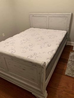 New mattress sets, Only $39 down takes it home!!!
