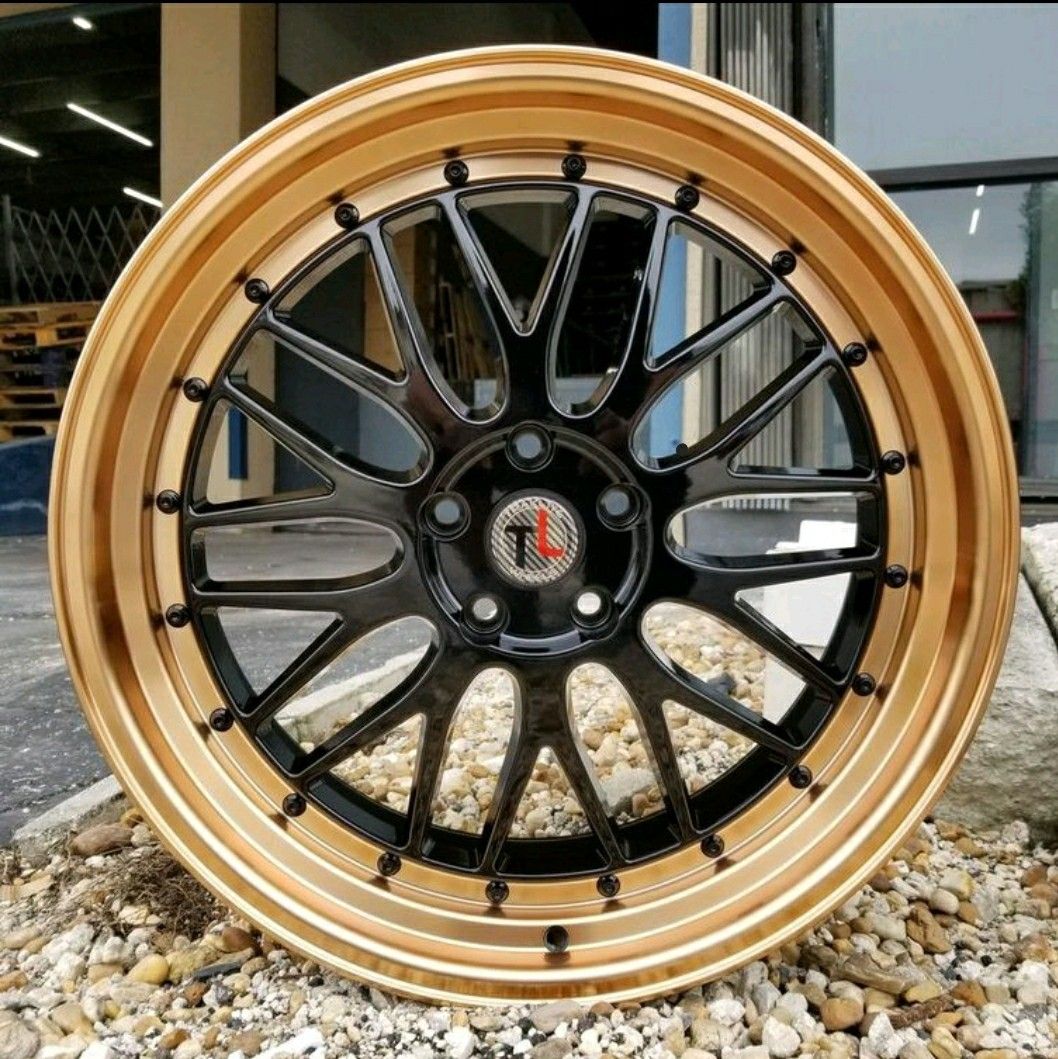 20x8.5 wheels new in boxes 5 lug 5x114.3