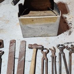 Black Smith Tools
