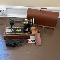 vintage Gemsy JA2-1 flatbed sewing machine