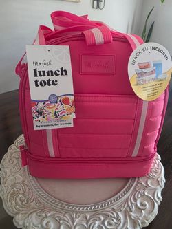 Lunch tote with containers