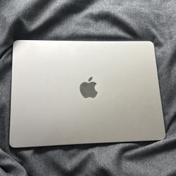 13-inch MacBook Air M2 Chip