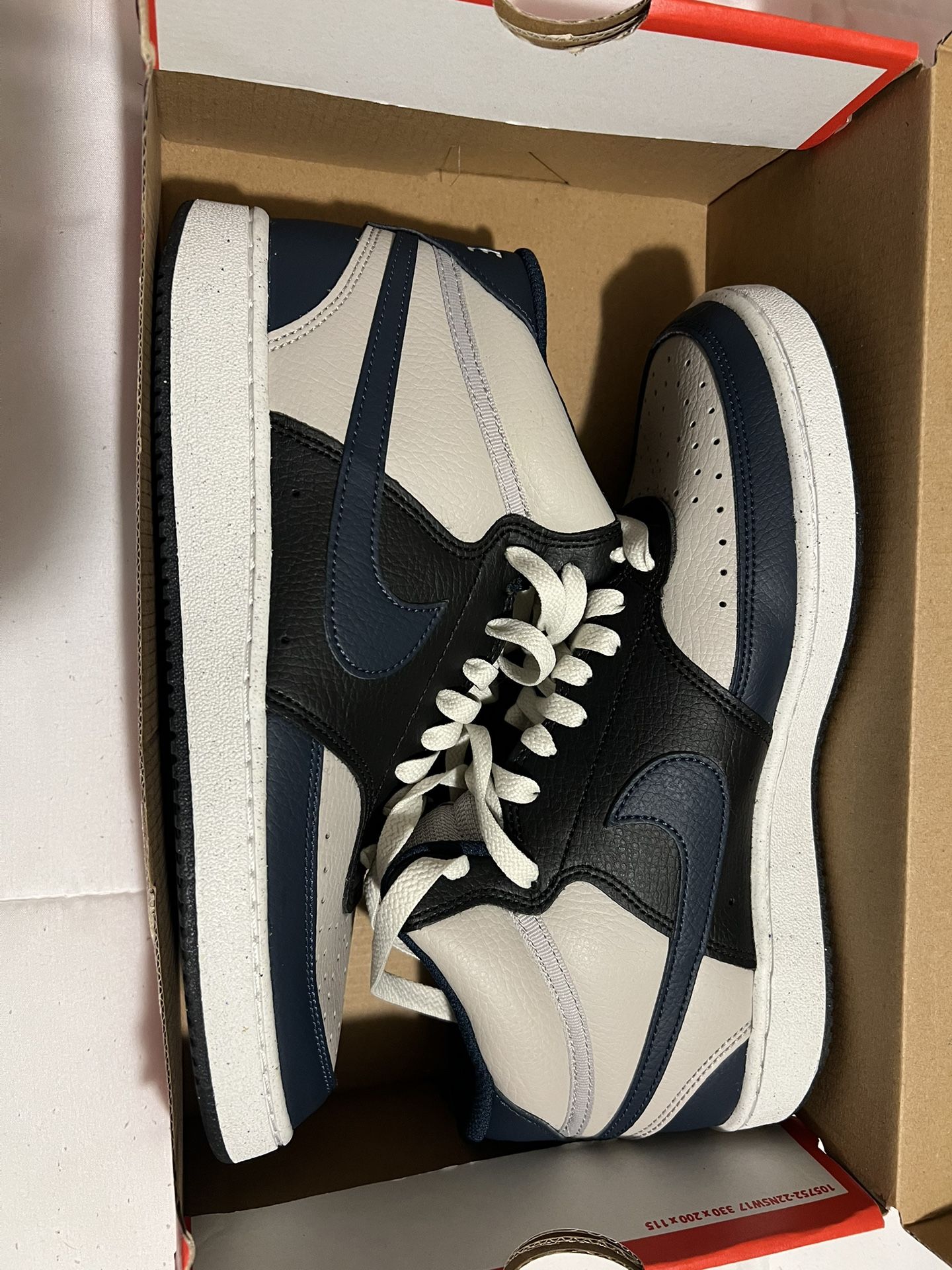 Size 8 Men’s Nike New