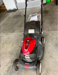 Honda GCV200 LAWNMOWER