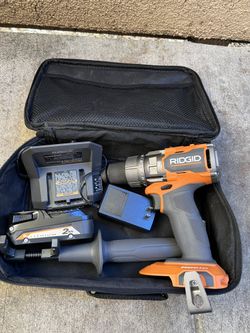 RIDGID 18V Brushless Cordless 1/2 in. Hammer Drill/Driver Kit with 2Ah battery